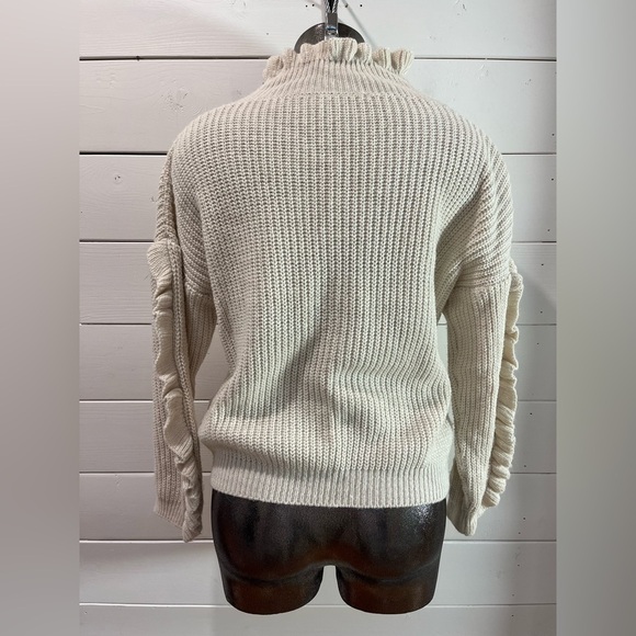 📍RINASCIMENTO Ivory Ruffled Knit Sweater – Romantic Texture size S/M - Picture 15 of 15